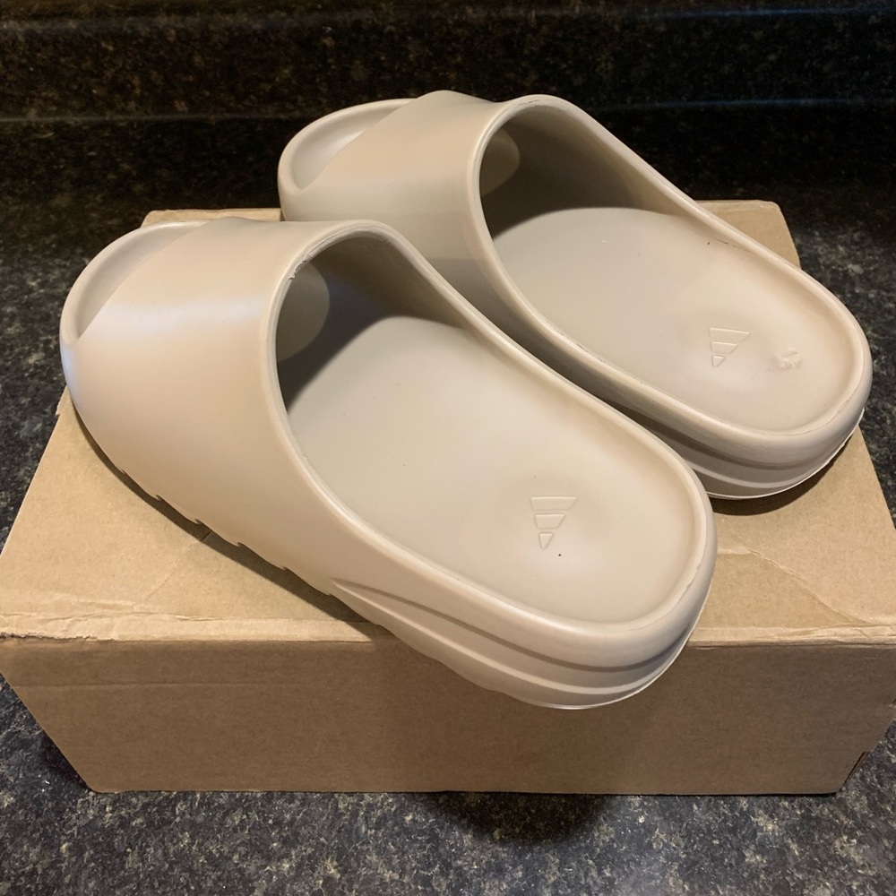 Yeezy Slides